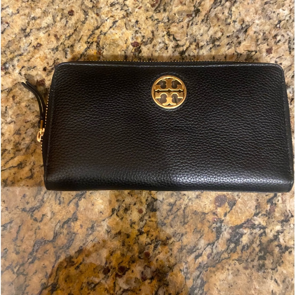 Tory Burch Wallet
